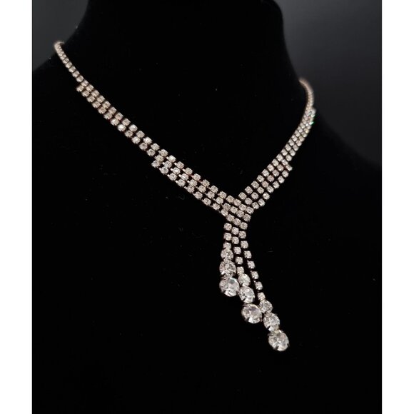 Vintage Rhinestone Y-Drop Necklace Elegant Statement - Picture 3 of 3